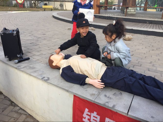 兒童心肺復(fù)蘇模型推廣